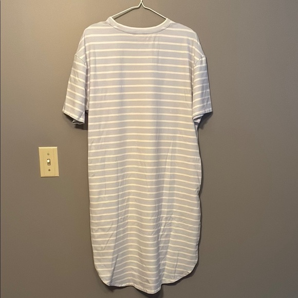 Denver Hayes White Striped Midi Dress - Picture 8 of 12